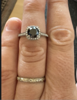 14K bílé zlato prsten s velkým černým diamantem